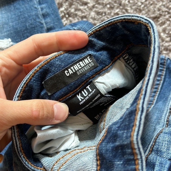 Kut from the Kloth Catherine boyfriend jeans - Picture 2 of 4